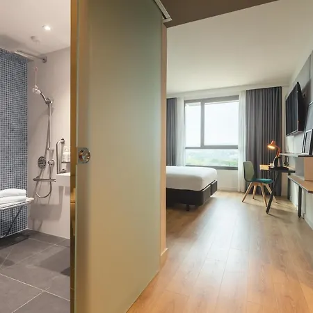 酒店 Barcelona - Sant Cugat By Ihg 圣库加特德尔瓦勒斯