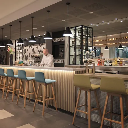 Barcelona - Sant Cugat By Ihg فندق 4*