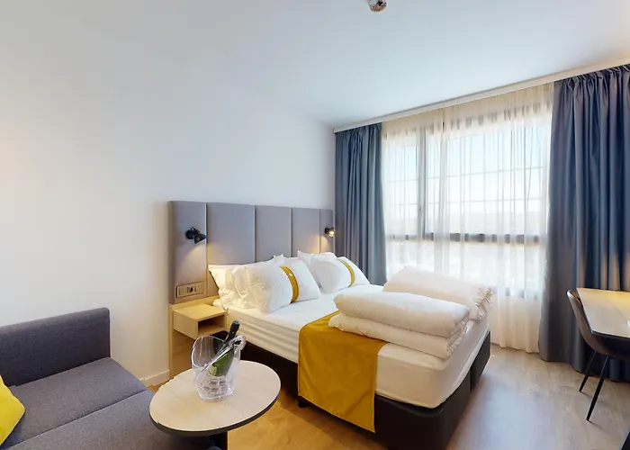 Hotel Barcelona - Sant Cugat By Ihg