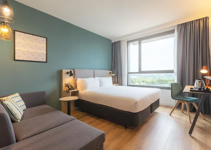 Barcelona - Sant Cugat By Ihg Hotel