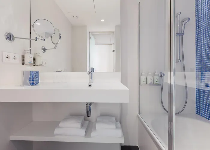 Barcelona - Sant Cugat By Ihg Hotel