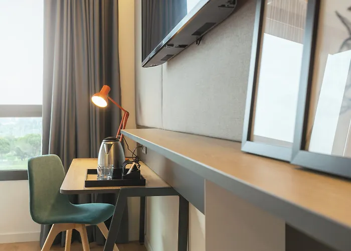 Barcelona - Sant Cugat By Ihg 4* Sant Cugat del Vallès