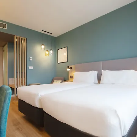 ホテル Barcelona - Sant Cugat By Ihg 4*