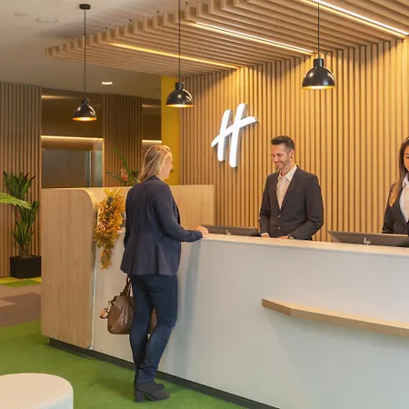 ホテル Barcelona - Sant Cugat By Ihg